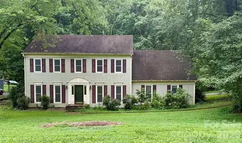 5424 Gristmill Ln, Charlotte, NC 28227