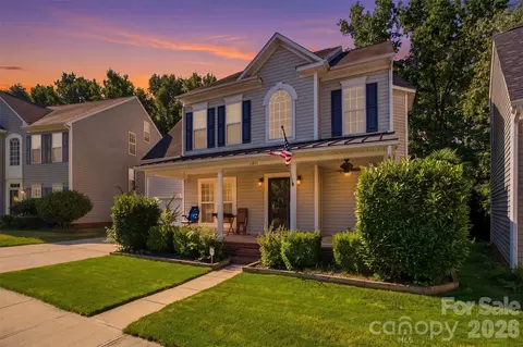 11841 Royal Castle Ct, Charlotte, NC 28277