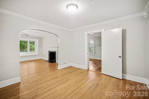 Living - 704 1st Avenue Ne Pl NE, Conover, NC 28613 photo 8 of 8