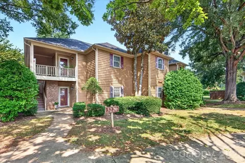 3220 Selwyn Farms 5 Ln #5, Charlotte, NC 28209