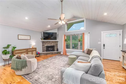 Living - 68 Clear View Dr, Mars Hill, NC 28754 photo 1 of 3