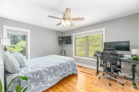Bedroom - 68 Clear View Dr, Mars Hill, NC 28754 photo 5 of 5
