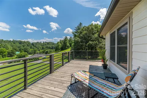 Exterior - 68 Clear View Dr, Mars Hill, NC 28754 photo 5 of 7
