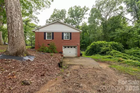Exterior - 938 Forest Dr, Lancaster, SC 29720 photo 3 of 7