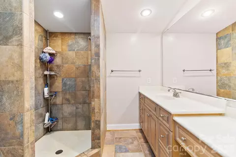 Bath - 1333 Bunnlevel Erwin Rd, Bunnlevel, NC 28323 photo 1 of 1
