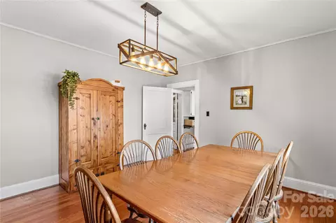 Dining - 532 Rash Rd, Olin, NC 28660 photo 2 of 2