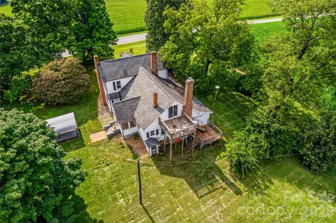 Exterior - 532 Rash Rd, Olin, NC 28660 photo 5 of 11