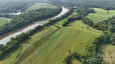 1111 Riverlane Rd, Catawba, SC 29730