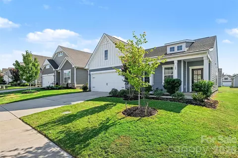187 White Apple Way, Statesville, NC 28625