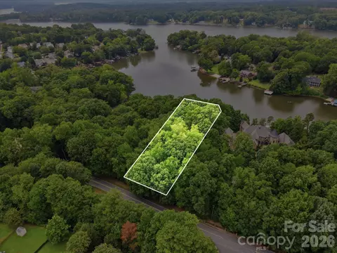 9704 Windygap Rd, Charlotte, NC 28278
