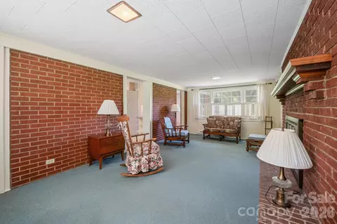 Living - 17 E Murray St, Maiden, NC 28650 photo 5 of 5