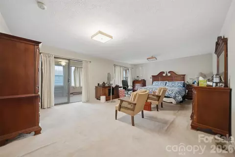 Bedroom - 103 Castlegate Dr, Morganton, NC 28655 photo 1 of 5