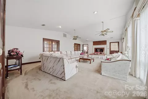 Living - 103 Castlegate Dr, Morganton, NC 28655 photo 1 of 2