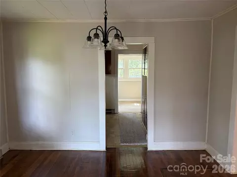 Living - 409 Messner St, Salisbury, NC 28144 photo 2 of 4