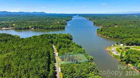38 Peaceful Cove Ct, Granite Falls, NC 28630