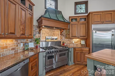 Kitchen - 1807 Charden Rd, Davidson, NC 28036 photo 2 of 5