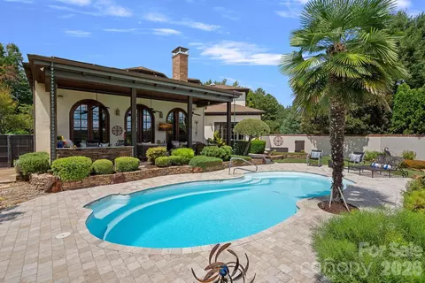 Exterior - 1807 Charden Rd, Davidson, NC 28036 photo 6 of 11