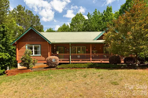 Exterior - 134 Quebec Trl, Bostic, NC 28018 photo 6 of 7