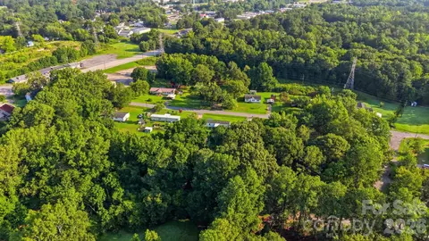 101 Maxwell Dr, Clover, SC 29710 photo 5