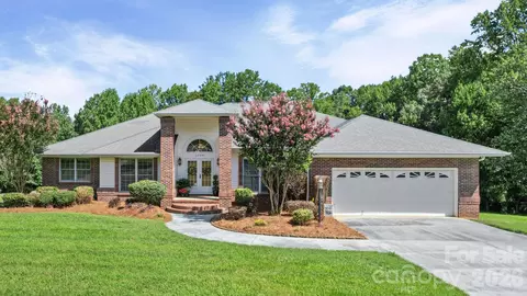 Exterior - 3008 Eaker Dr, Cherryville, NC 28021 photo 4 of 4