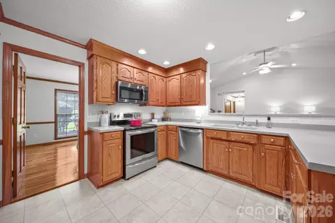 Kitchen - 3008 Eaker Dr, Cherryville, NC 28021 photo 2 of 2