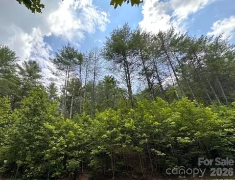 Rock Cliff Drive, Collettsville, NC 28611