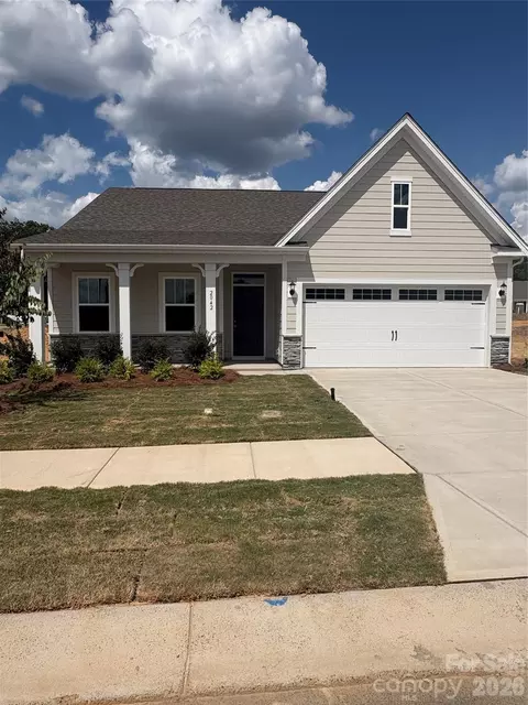 2042 Bull Dog Ln, Wingate, NC 28174