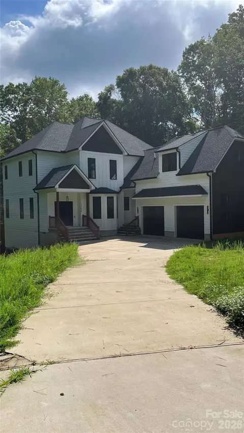 1266 Ron Whicker Dr, Catawba, NC 28609