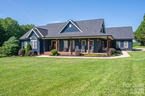Exterior - 949 Cat Square Rd, Vale, NC 28168 photo 9 of 10