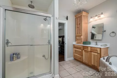 Bath - 949 Cat Square Rd, Vale, NC 28168 photo 2 of 3