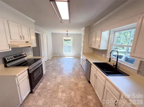 Kitchen - 2592 Tully Ct, Lancaster, SC 29720 photo 1 of 2