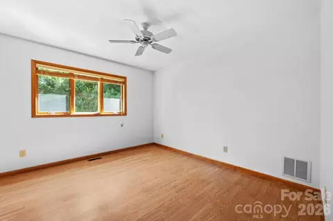 Bedroom - 168 Heather St, Boone, NC 28607 photo 7 of 7