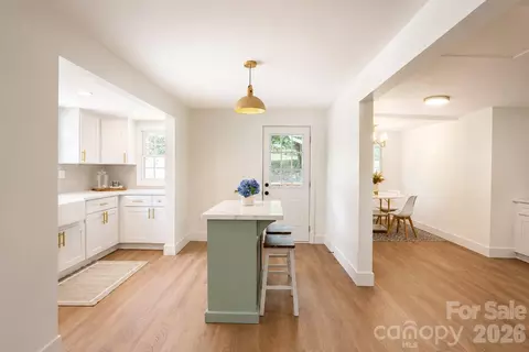 Kitchen - 811 Markham Rd, Tryon, NC 28782 photo 2 of 2