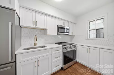 920 Mcalway F Rd #F, Charlotte, NC 28211