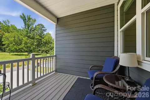 Exterior - 16705 Summers Walk Blvd, Davidson, NC 28036 photo 3 of 7
