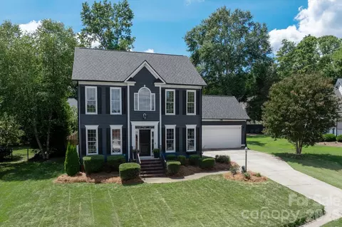 1235 Old Coach Ln, Rock Hill, SC 29732