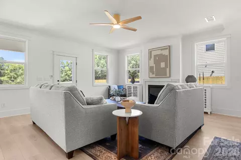 Living - 2411 Secrest Shortcut Rd, Monroe, NC 28110 photo 2 of 7