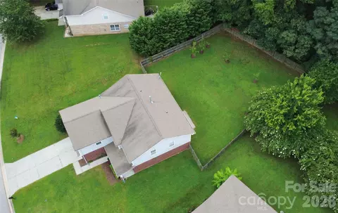 848 Estuary Ct, Rock Hill, SC 29732