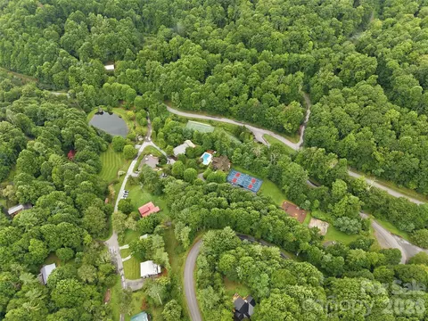 Running Cedar Drive, Mars Hill, NC 28754 photo 15