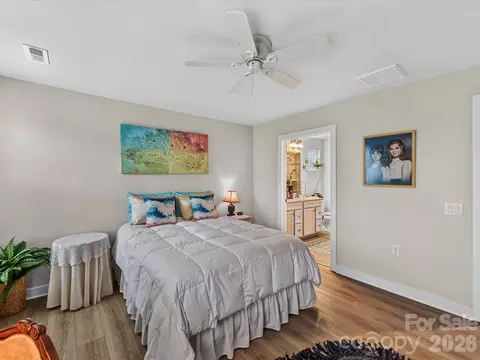 Bedroom - 557 Nesbe St, Lancaster, SC 29720 photo 2 of 4