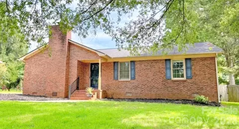 1831 Townes Ct, Rock Hill, SC 29730