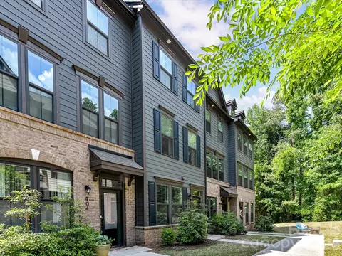 408 Tristram Ln, Charlotte, NC 28205