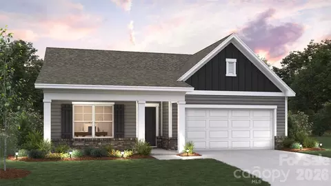 73 Laurel Pointe Dr, Waynesville, NC 28785