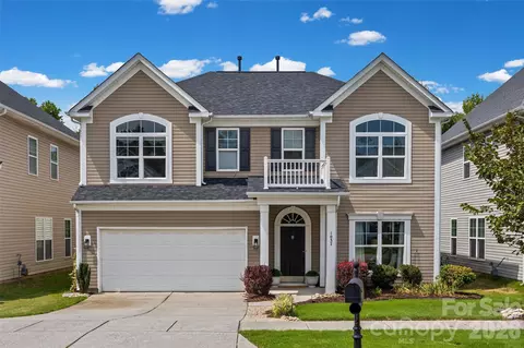 1037 Fleming Ln, Matthews, NC 28104