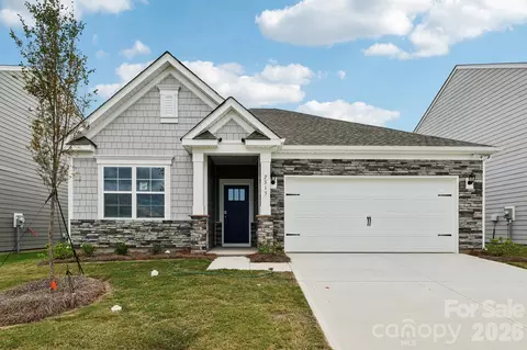 84 Cora View Trl, Waynesville, NC 28785