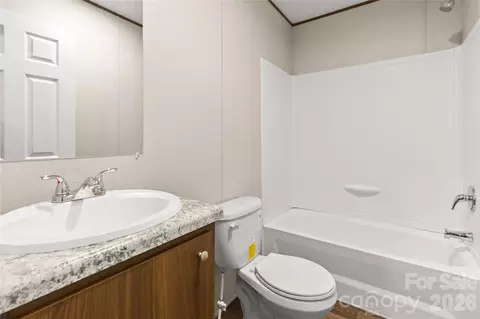 Bath - 34 S Gaither Ave, Newton, NC 28658 photo 1 of 3