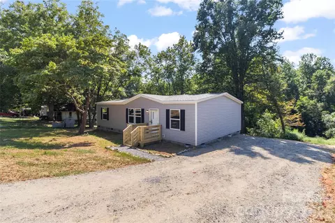 Other - 34 S Gaither Ave, Newton, NC 28658 photo 2 of 14