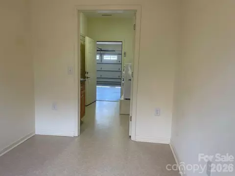 Bedroom - 509 26th Ne Ave NE, Hickory, NC 28601 photo 3 of 5