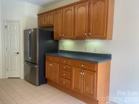 Kitchen - 509 26th Ne Ave NE, Hickory, NC 28601 photo 2 of 3