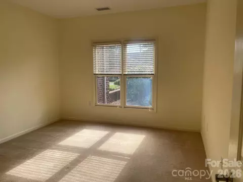 Bedroom - 509 26th Ne Ave NE, Hickory, NC 28601 photo 1 of 5